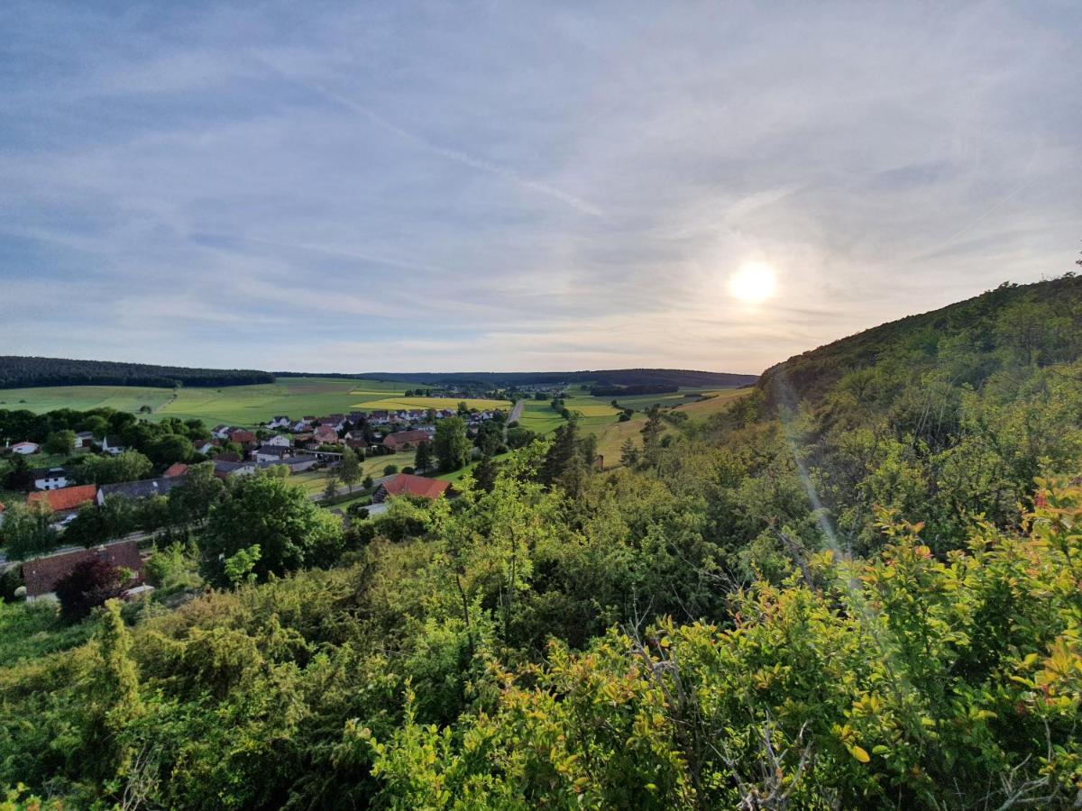 Ferienwohnung Am Sonnigen Haimberg 풀다 외부 사진