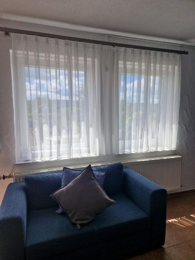 Ferienwohnung Am Sonnigen Haimberg 풀다 외부 사진