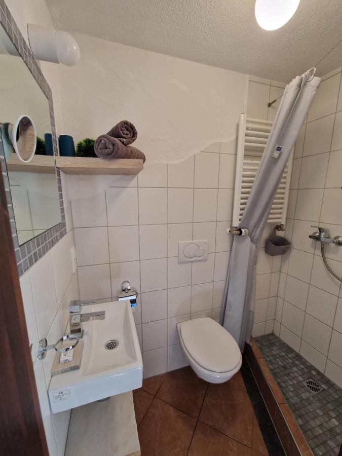Ferienwohnung Am Sonnigen Haimberg 풀다 외부 사진